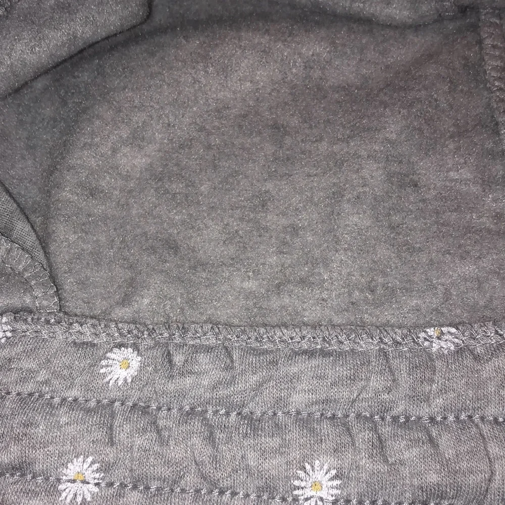 Rue 21 flower sweatpants - Picture 4 of 4